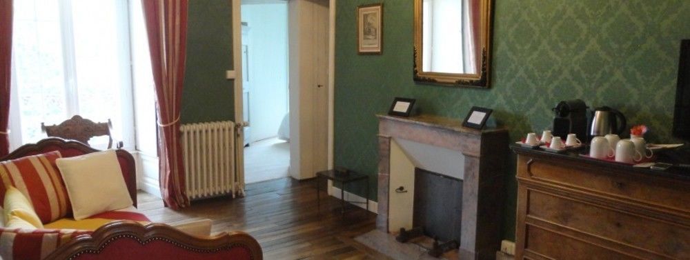 Chateau De La Frogerie Maulevrier Bagian luar foto